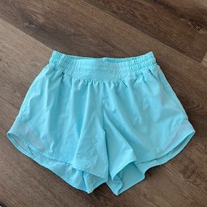 Lululemon hotty hot short 4”